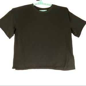 Colsie Frayed Short Sleeve & Hem Sweatshirt Size L